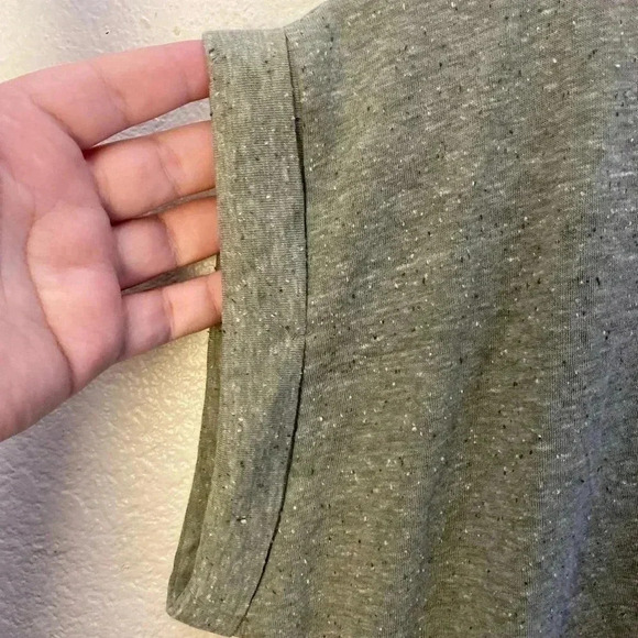 💥🆕Soft Light Olive Short Sleeve Plain Top🆕 - Picture 3 of 6